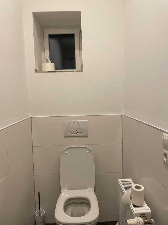Neumünster Citygluecknms - Direkt Am Bahnhof Und Einkaufszentrum מראה חיצוני תמונה
